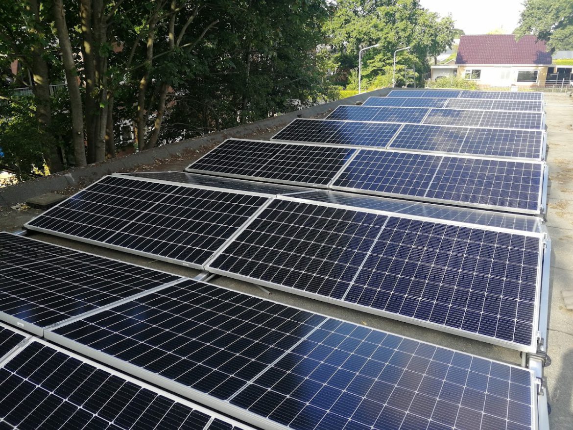 28 extra zonnepanelen voor de Schildpaddenopvang in Harkema.